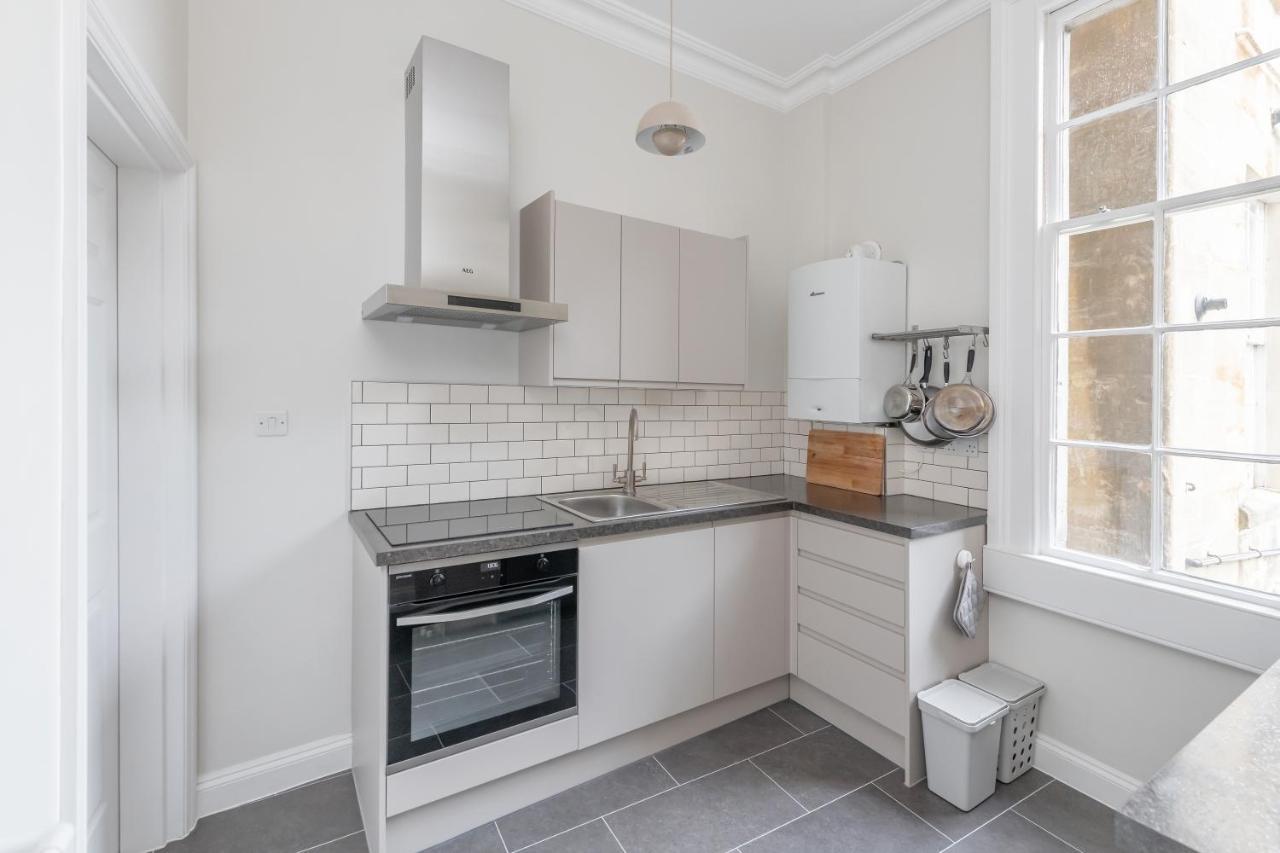 Spacious Maisonette With Parking - 10 Mins Walk From Bath Abbey - 2 Bed & 2 Bath Exteriör bild